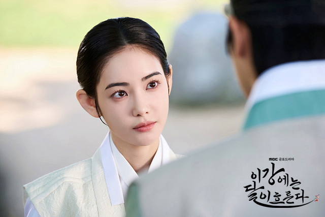 이강에는 달이 흐른다 드라마 편성표 등장인물 줄거리 출연진